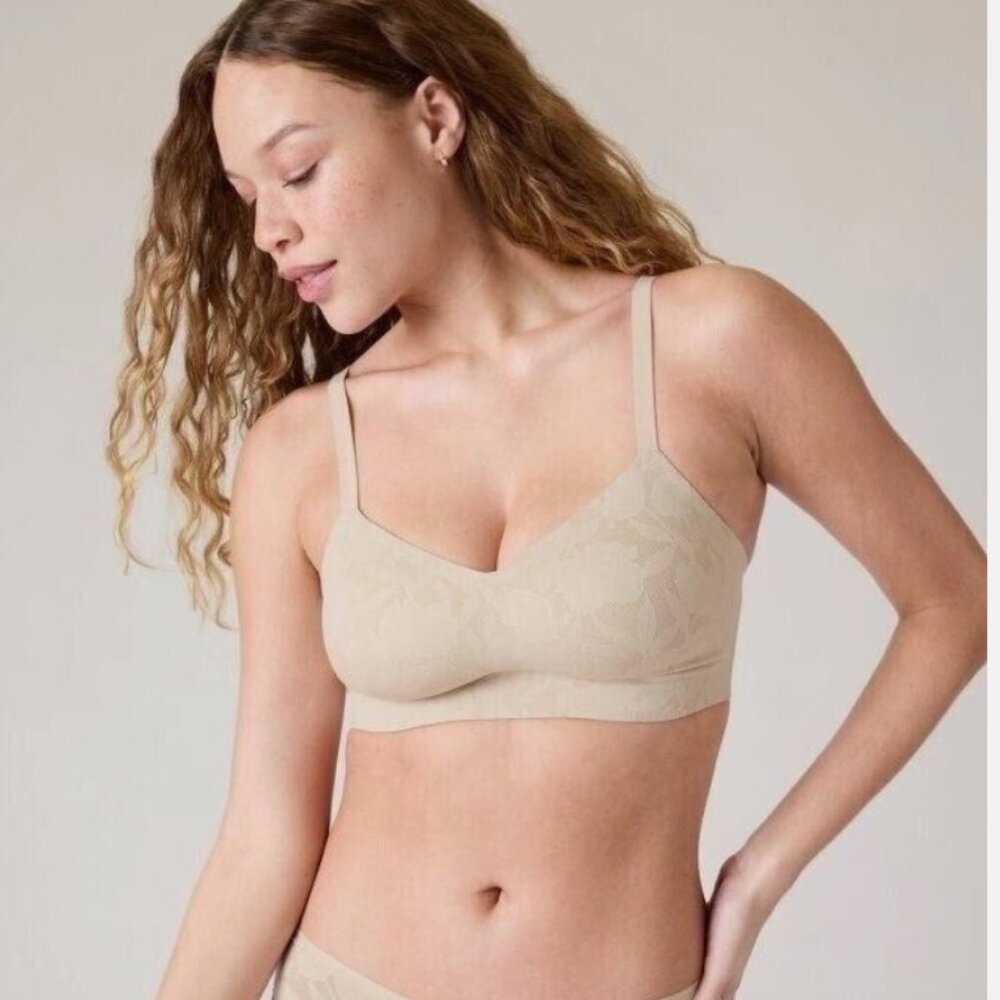 ATHLETA Ritual Lace Adjustable Bra D-DD Medium Beige Nude #819582 NEW